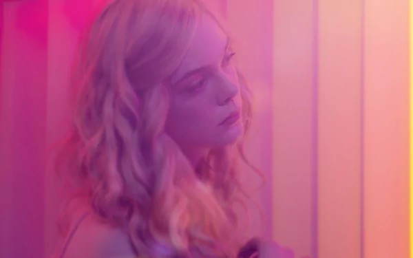 Elle Fanning movie The Neon Demon HD Desktop Wallpaper | Background Image