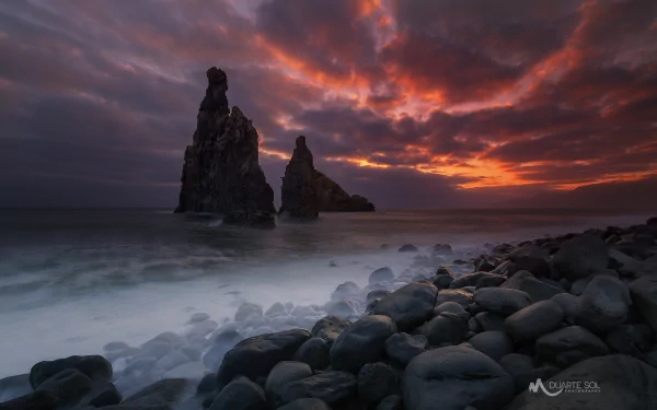  Beautiful Ocean Sunset by Duarte Sol