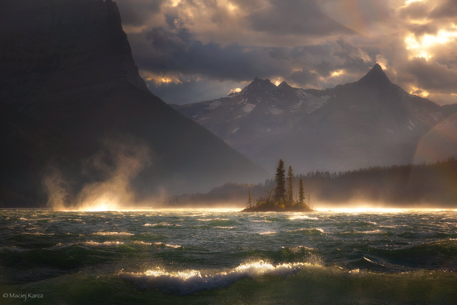 Nature Lake Wallpaper by Maciej Karcz