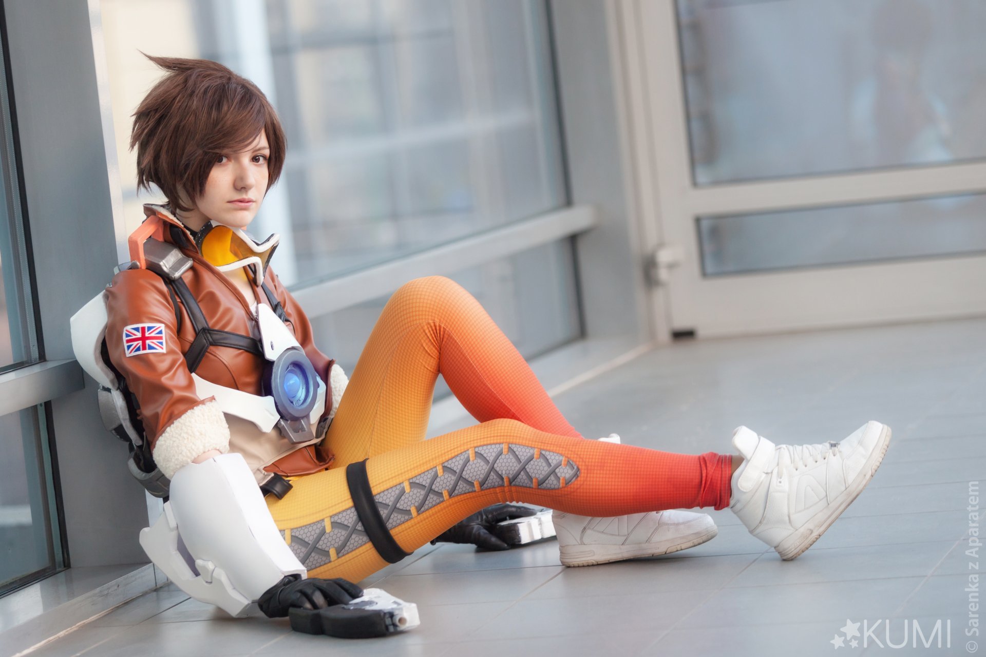 Download Overwatch Tracer (Overwatch) Woman Cosplay 4k Ultra HD Wallpaper  by KUMIcosplay