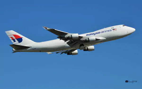  9M-MPR Malaysia Airlines Boeing 747-4H6F (MASkargo)