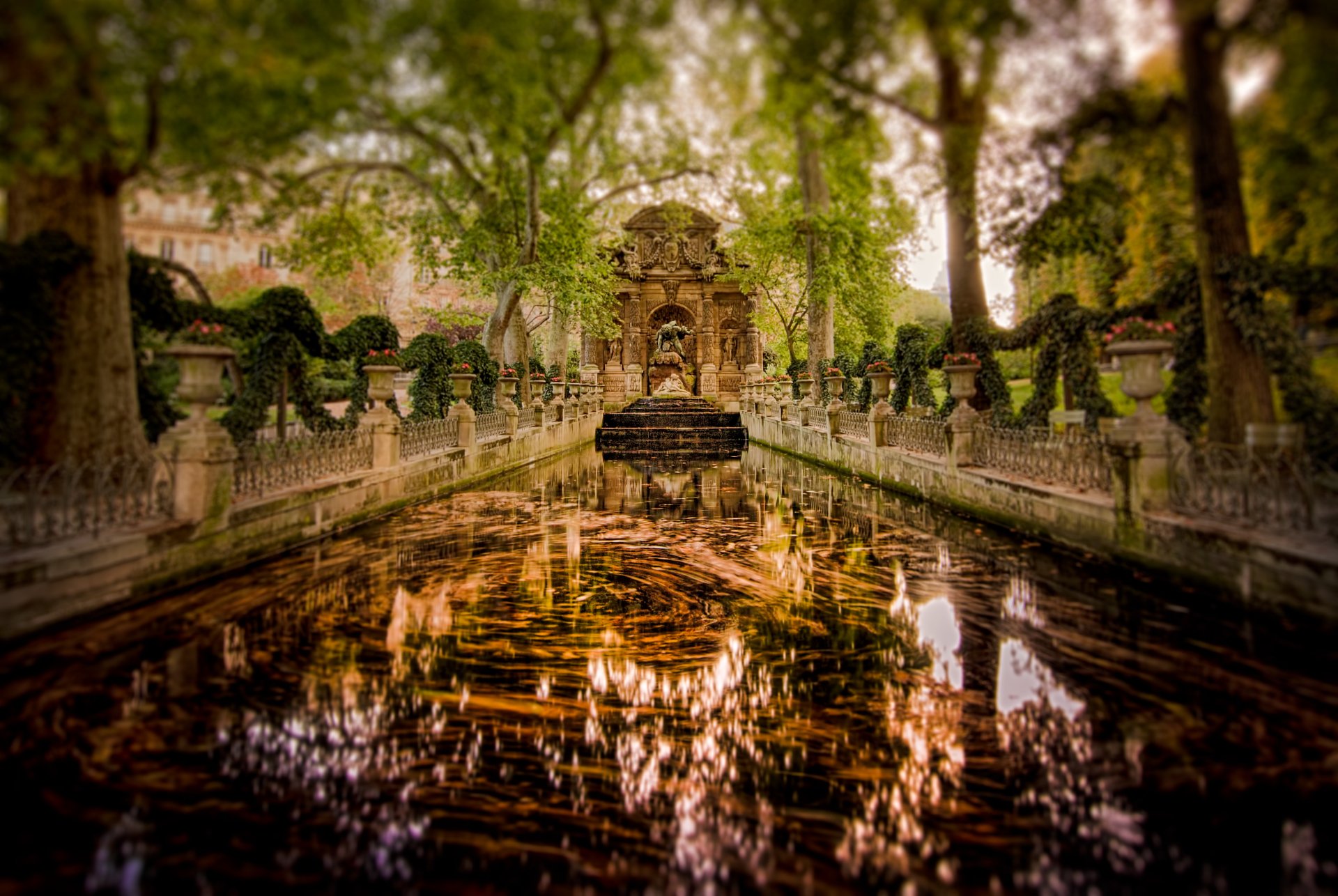 4K Medici Fountain Wallpapers | Background Images