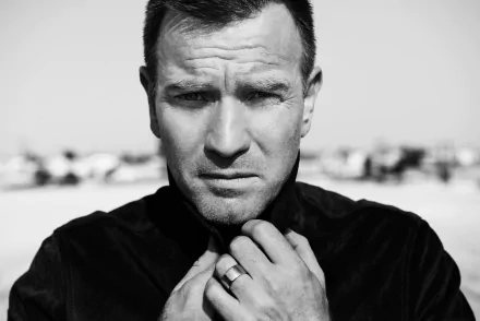 face Black & White Scottish actor Celebrity Ewan McGregor HD Desktop Wallpaper | Background Image