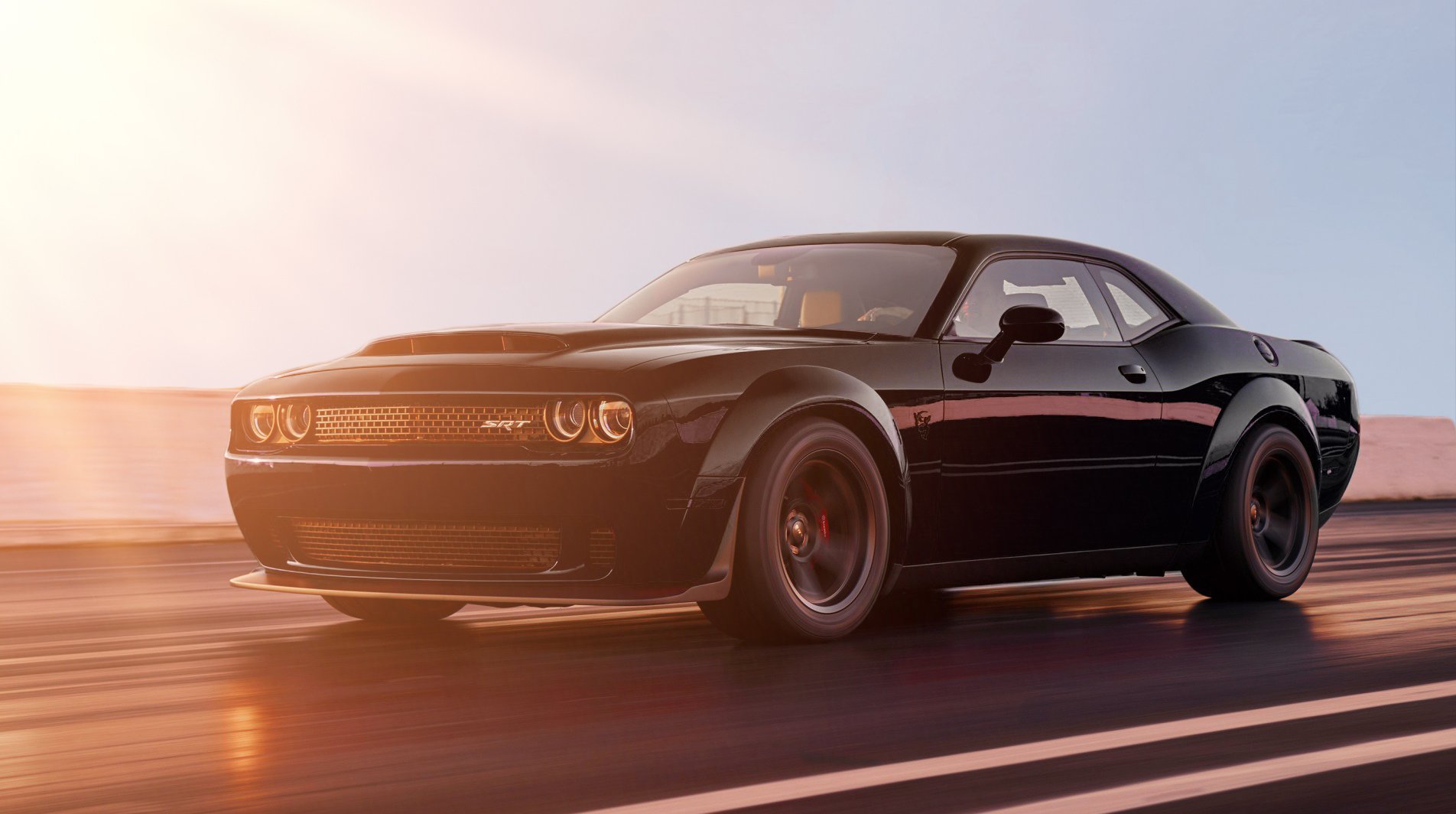 Download Vehicle Dodge Challenger SRT Wallpaper