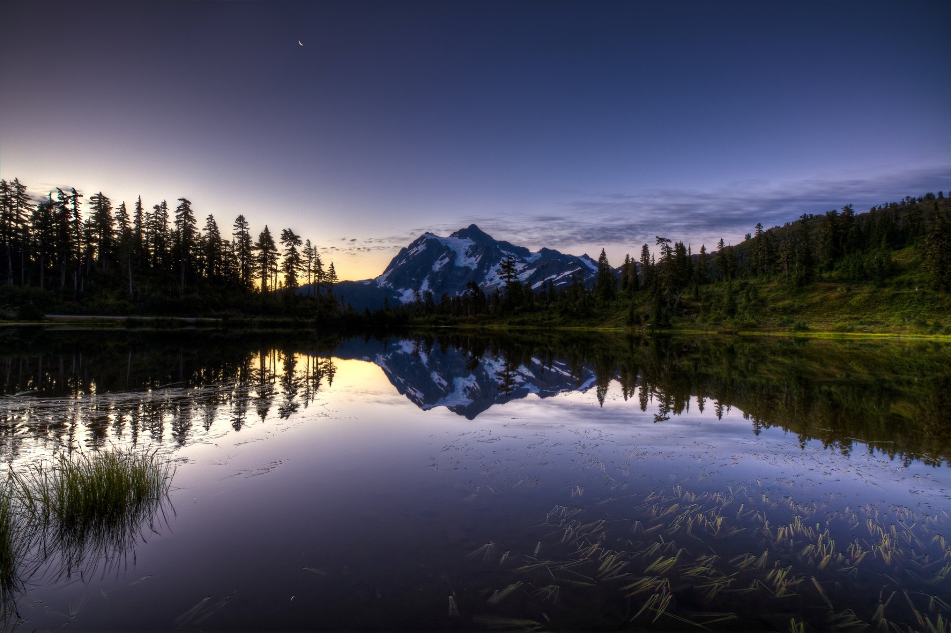 Serene Mountain Lake Reflection - HD Nature Wallpaper | 2048x1364 ...