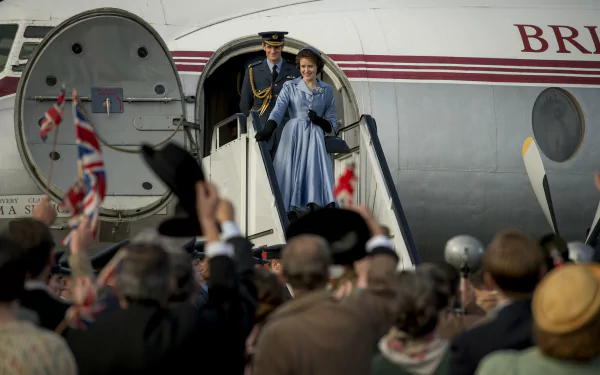 Matt Smith Prince Philip Claire Foy Queen Elizabeth II TV Show The Crown HD Desktop Wallpaper | Background Image