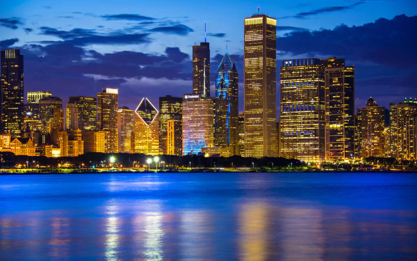  Aerial view of Chicago, on Lake Michigan in Illinois