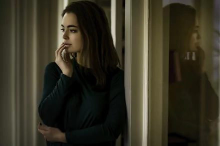  Lydia Savoderova by Chris Bos