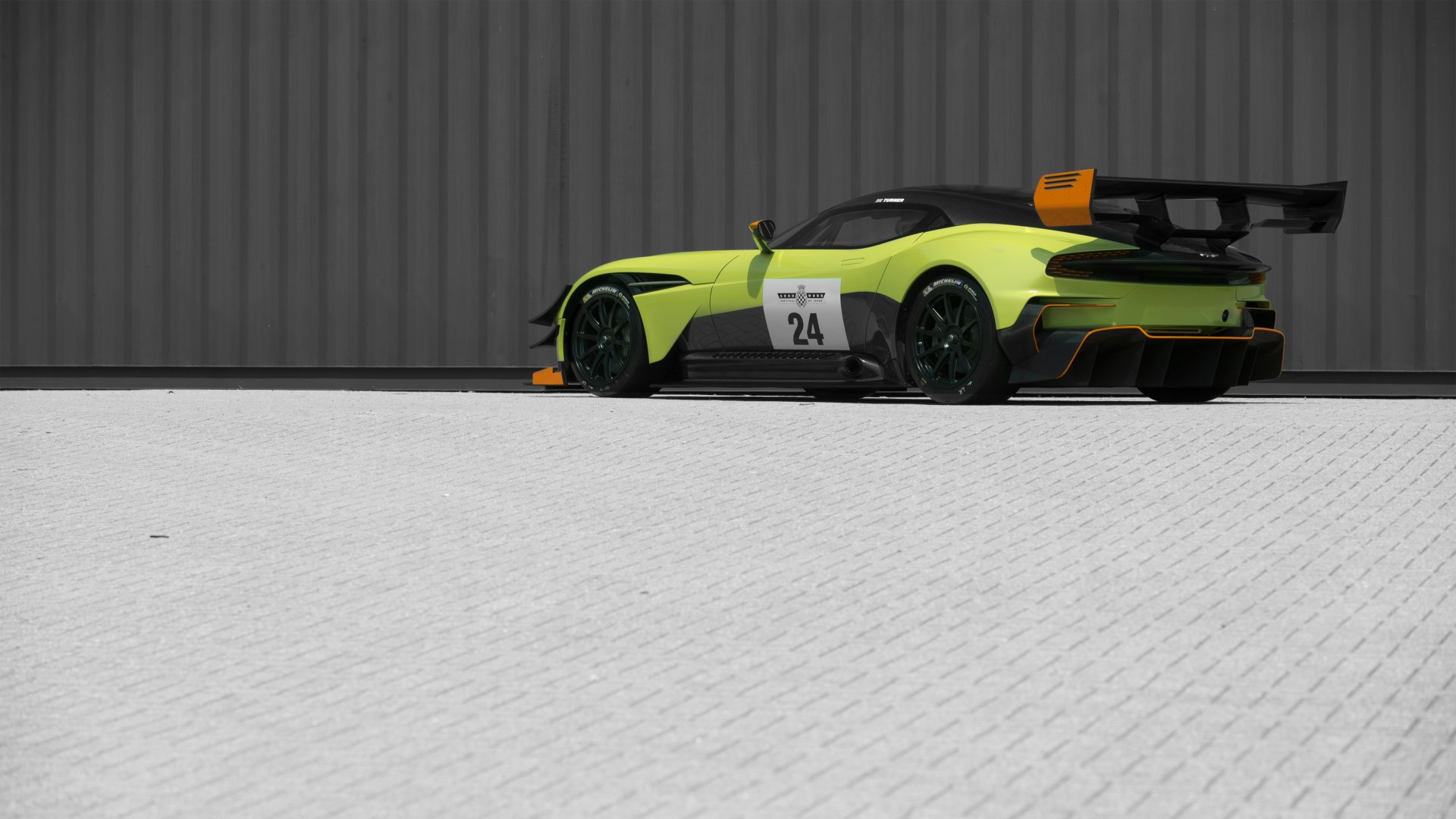 Download Aston Martin Aston Martin Vulcan AMR Pro Vehicle Aston Martin ...