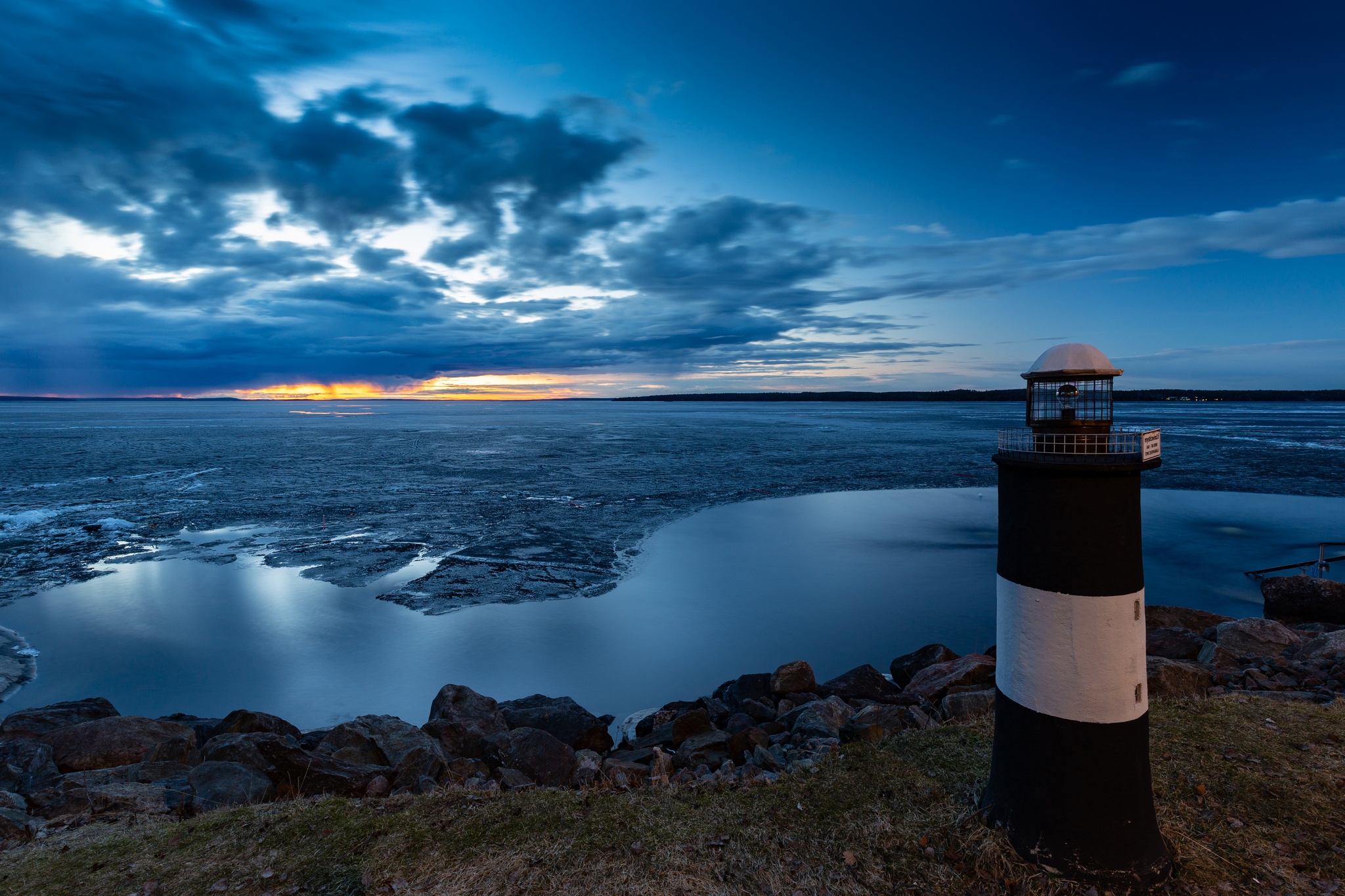 Download Sky Horizon Man Made Lighthouse HD Wallpaper