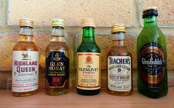 bottle food whisky HD Desktop Wallpaper | Background Image