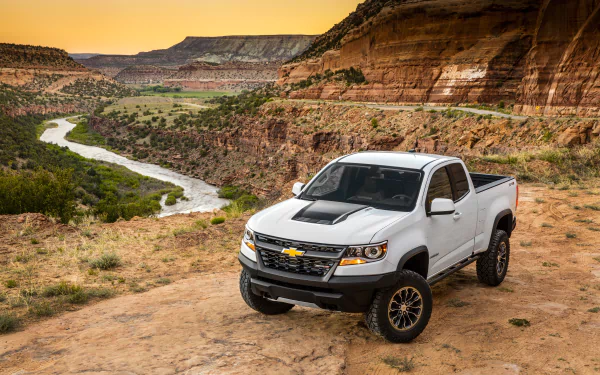 white car car Chevrolet vehicle Chevrolet Colorado HD Desktop Wallpaper | Background Image