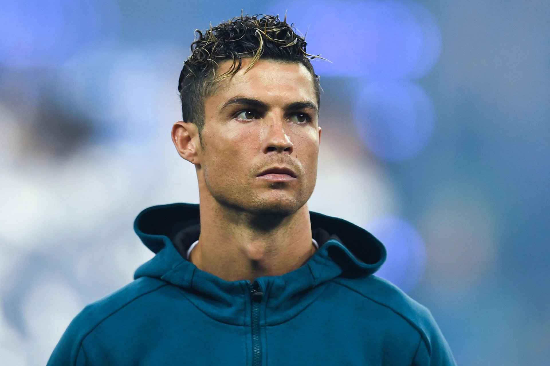 Download Portuguese Soccer Cristiano Ronaldo Sports  HD Wallpaper