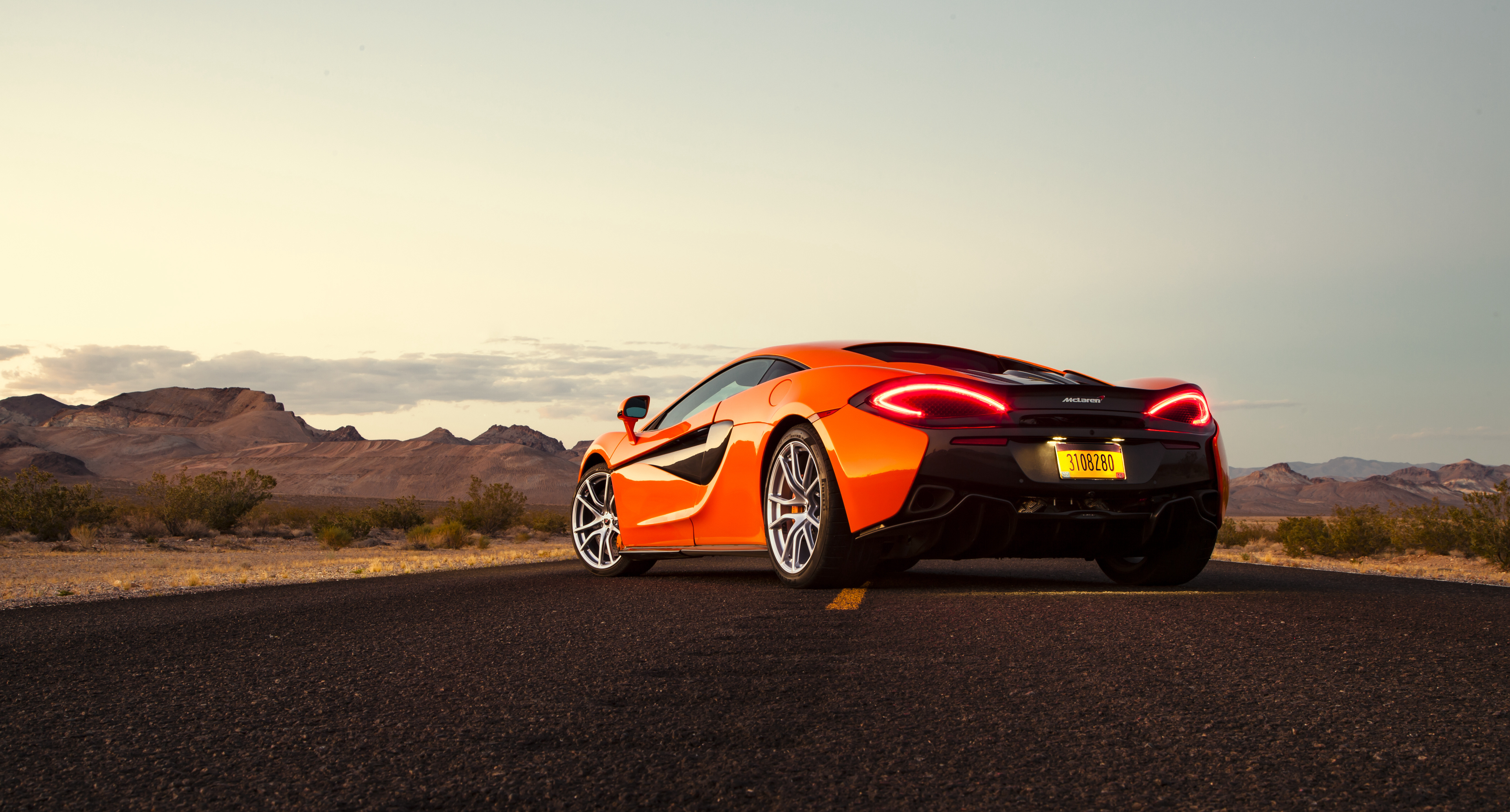 Download Supercar Orange Car Car Mclaren Vehicle Mclaren 570s 4k Ultra