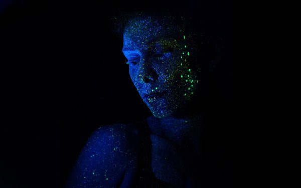 Women Artistic Glow HD Wallpaper | Background Image
