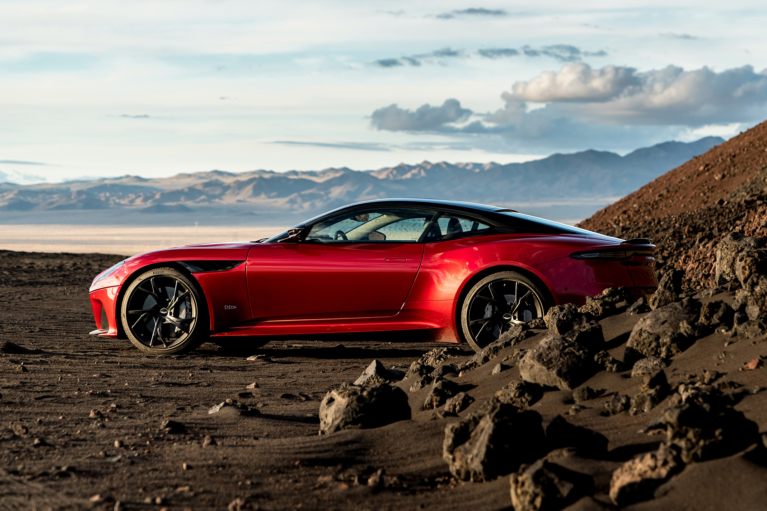 40+ Aston Martin DBS Superleggera HD Wallpapers and Backgrounds