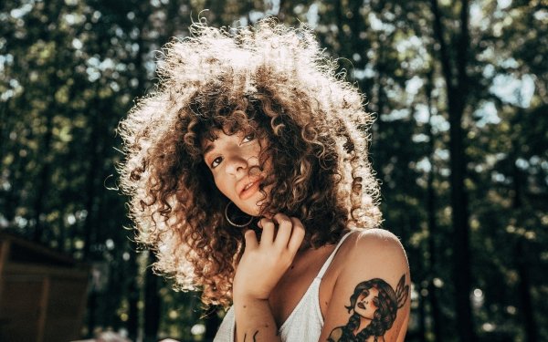 Women Model Depth Of Field Curl Tattoo Brunette HD Wallpaper | Background Image