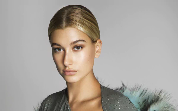 brown eyes face blonde American model Celebrity Hailey Baldwin HD Desktop Wallpaper | Background Image