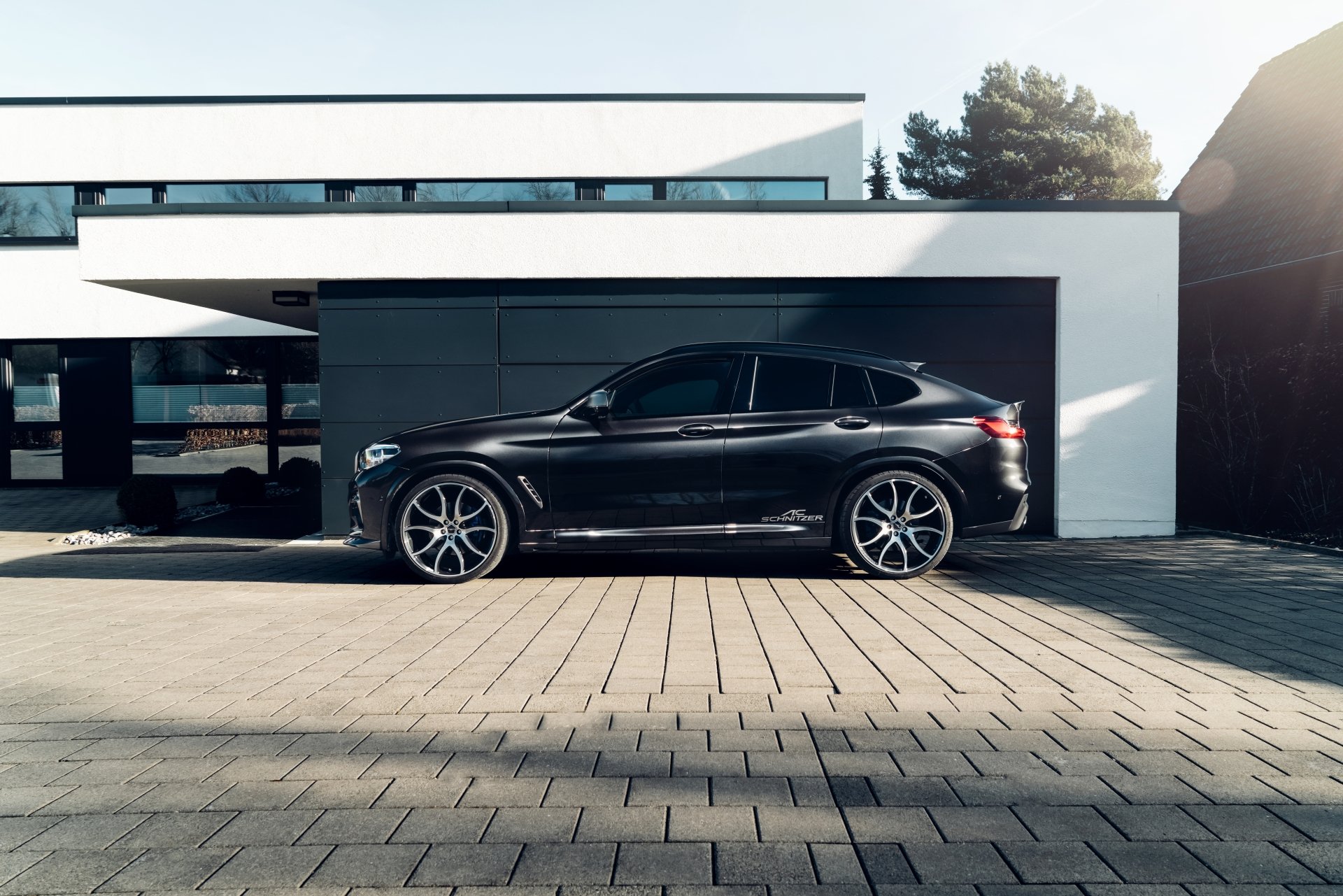 Download SUV Black Car Car BMW Vehicle BMW X4 4k Ultra HD Wallpaper