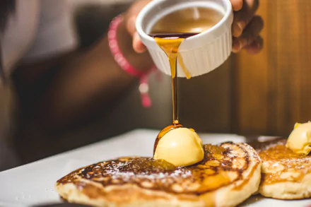  Pancake with honey by Kobby Mendez